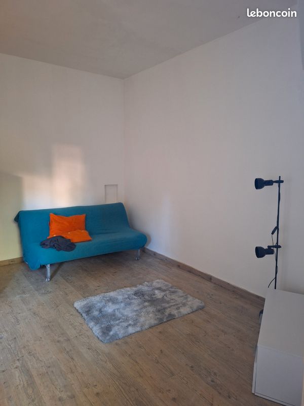 Appartement 1 pièce 28 m² · à Nantes · 28 m² · 640 €