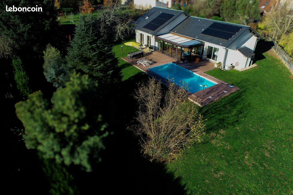 Maison 8 pièces 221 m² · à Limoges · 221 m² · 468 000 €