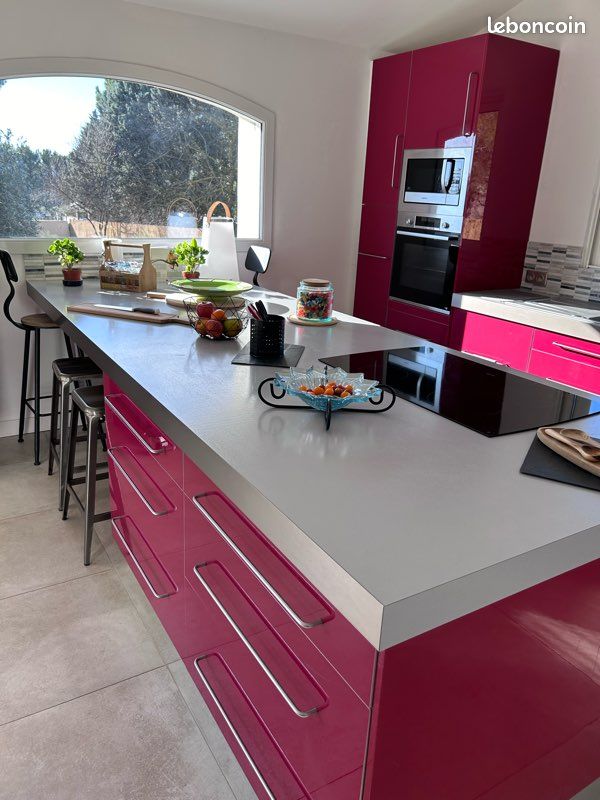 Maison 5 pièces 150 m² · à Mérindol · 150 m² · 720 000 €