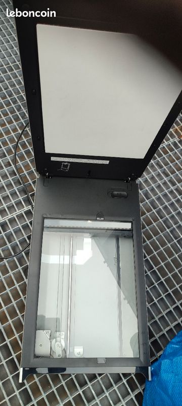 Scanner à plat (image 1)