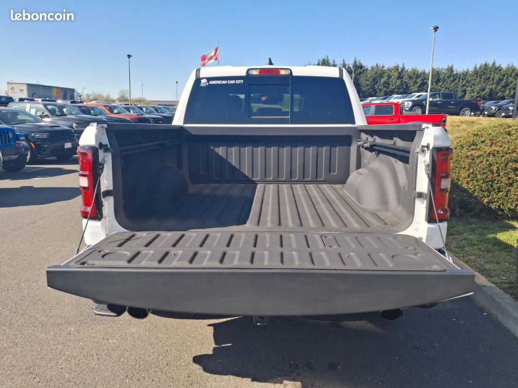 Dodge ram 1500 crew laramie sport night edition air (image 5)
