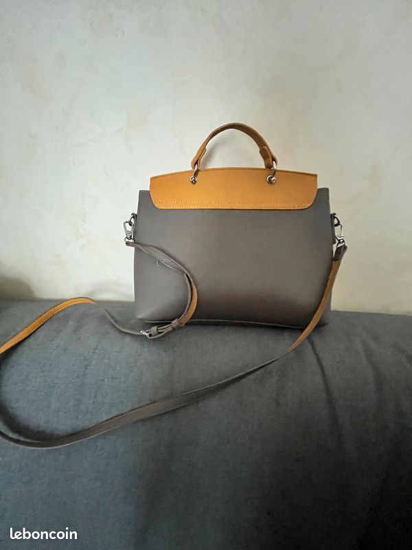 Sac Campo Marzio Roma,couleurs jaune ocre et marron clair