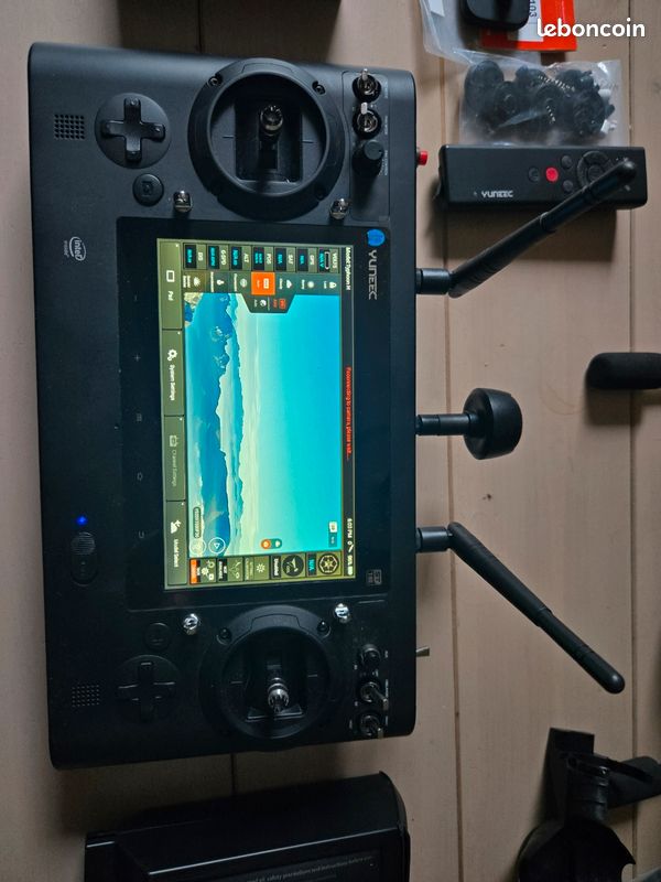 Drone (image 2)