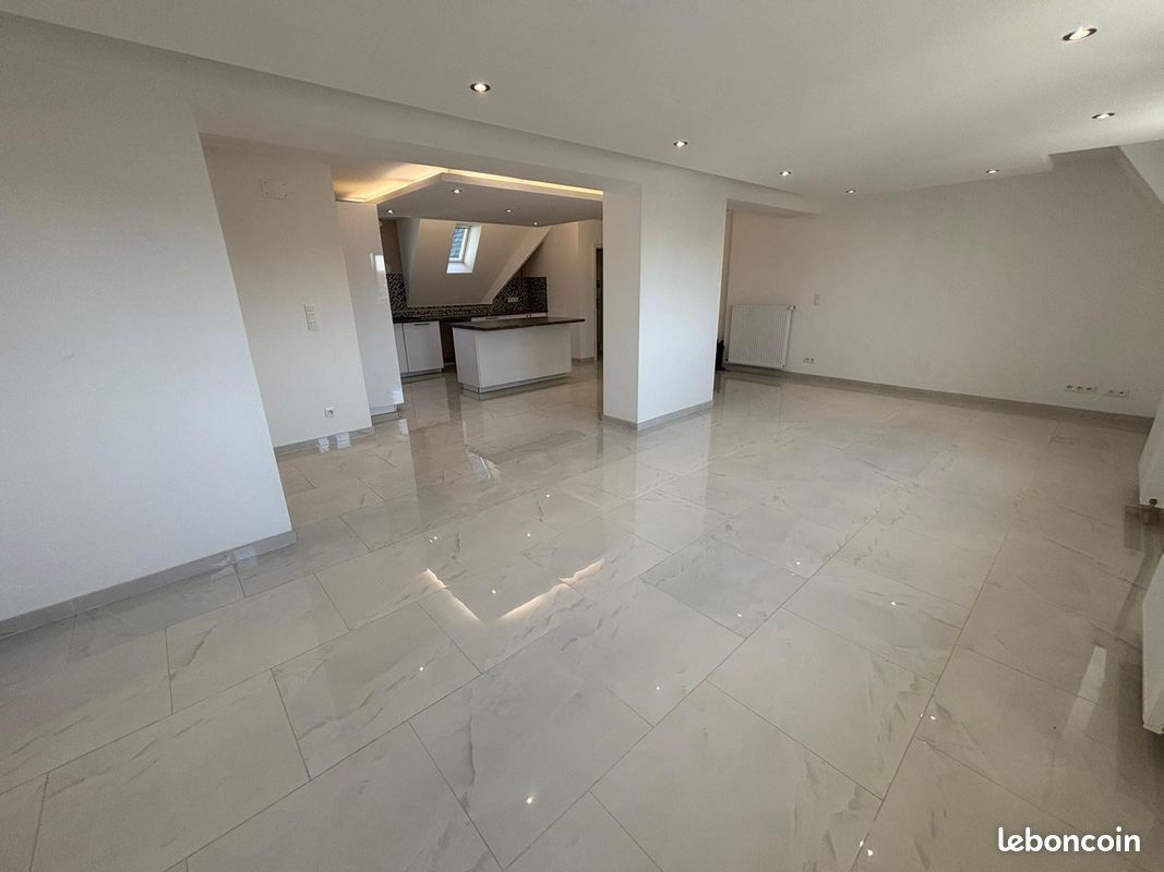 Appartement 4 pièces 118 m² · à Épinal · 118 m² · 825 €/mois