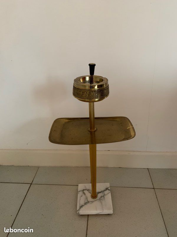 Cendrier sur pied (image 4)