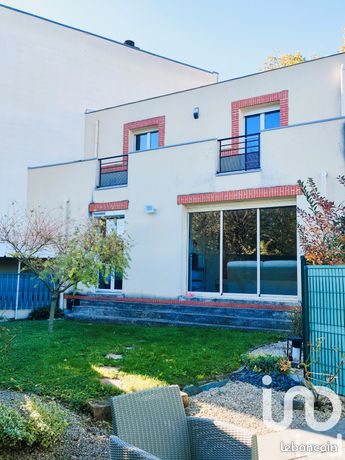 Maison 6 pièces 122 m²