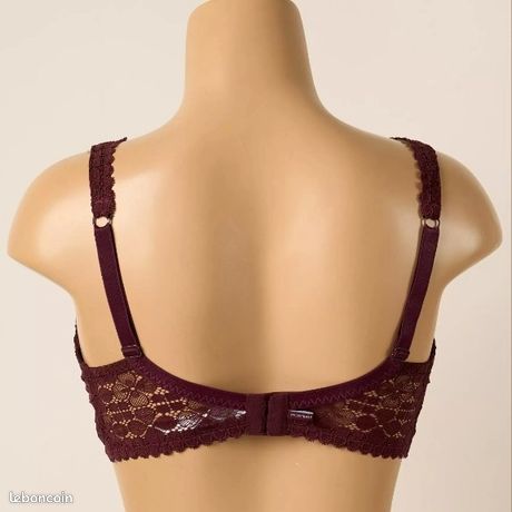 Princesse Tam Tam Soutien Gorge Avec Armature Femme Violet 5 Tr A3 Taille FR : 85A (Taille fabricant : 32A Princesse Tam Tam Soutien Gorge Avec Armature Femme Violet 5 Tr A3 Taille FR : 85A (Taille fabricant : 32A