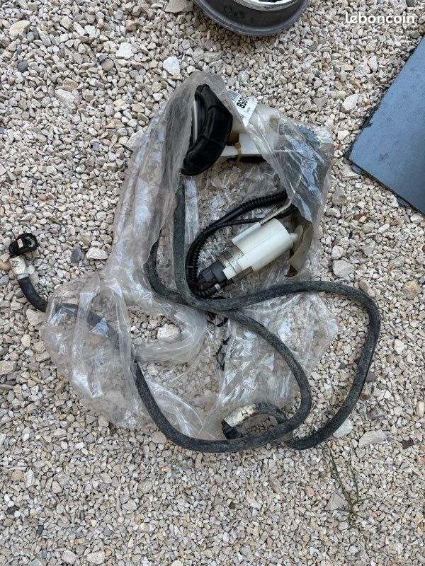 Pompe à essence. Gp 800 (image 1)