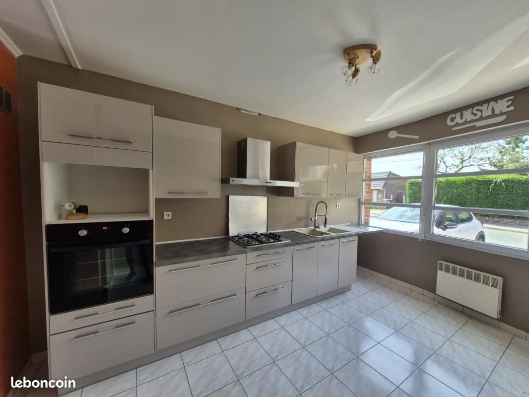 Maison 3 pièces 81 m² · à Arques · 81 m² · 670 €/mois