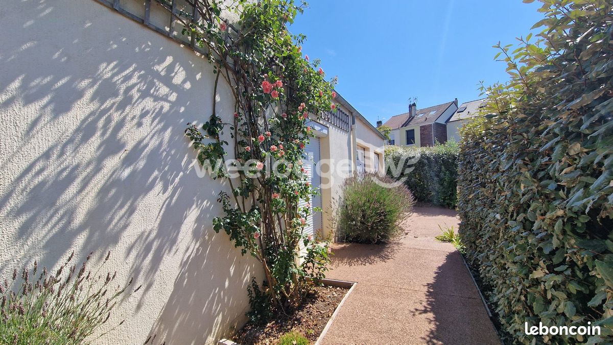 Maison 6 pièces 125 m² · à Élancourt · 125 m² · 408 800 €