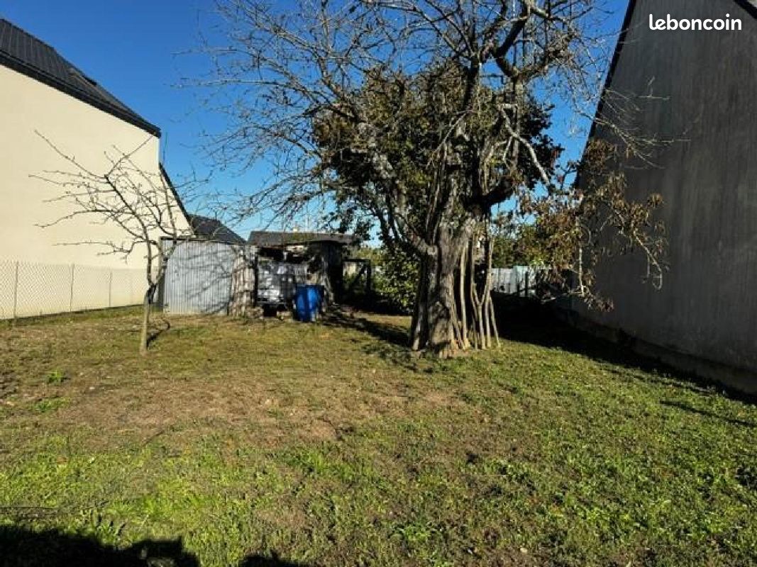 Terrain 1 m² · à Janzé · 1 m² · 64 080 €