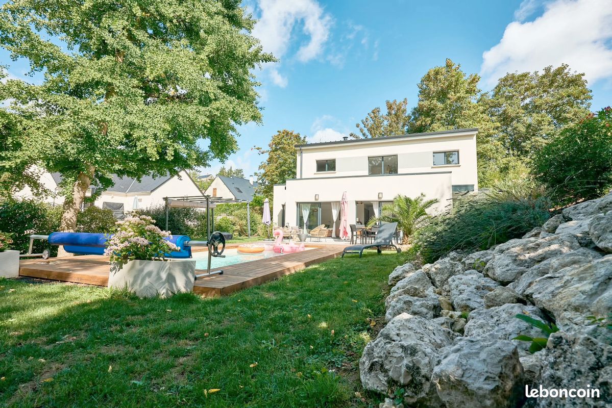 Maison 5 pièces 148 m² · à Vouvray · 148 m² · 577 500 €