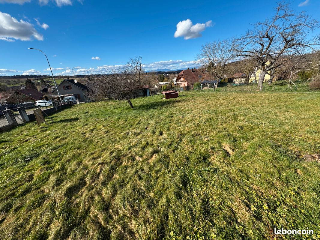 Terrain constructible hors lotissement · à Hirtzbach · 85 000 €