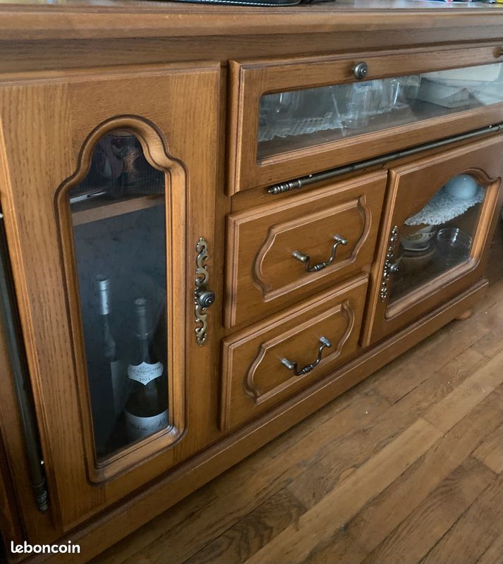 Buffet en bois massive et le bureau (image 1)