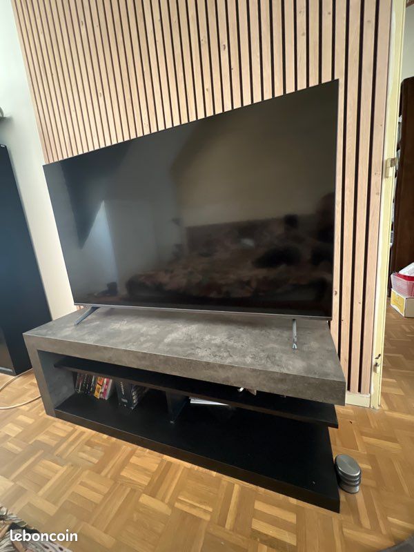 Meuble tv industriel (image 1)