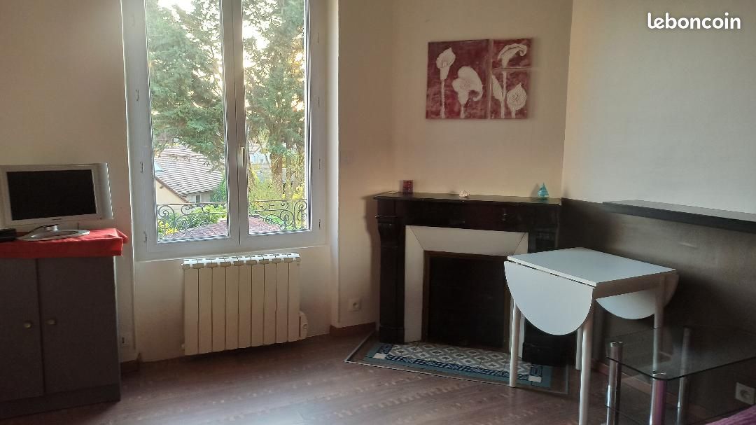 Appartement 1 pièce 25 m² · à Coye-la-Forêt · 24,7 m² · 645 €