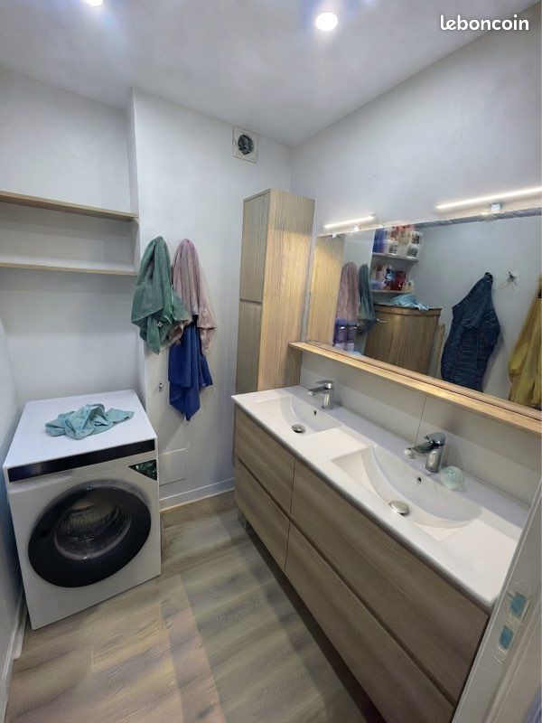 Appartement 4 pièces 74 m² · à Roanne · 74 m² · 99 000 €