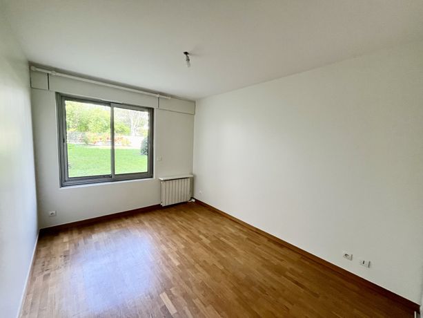 Appartement a louer  - 5 pièce(s) - 102 m2 - Surfyn