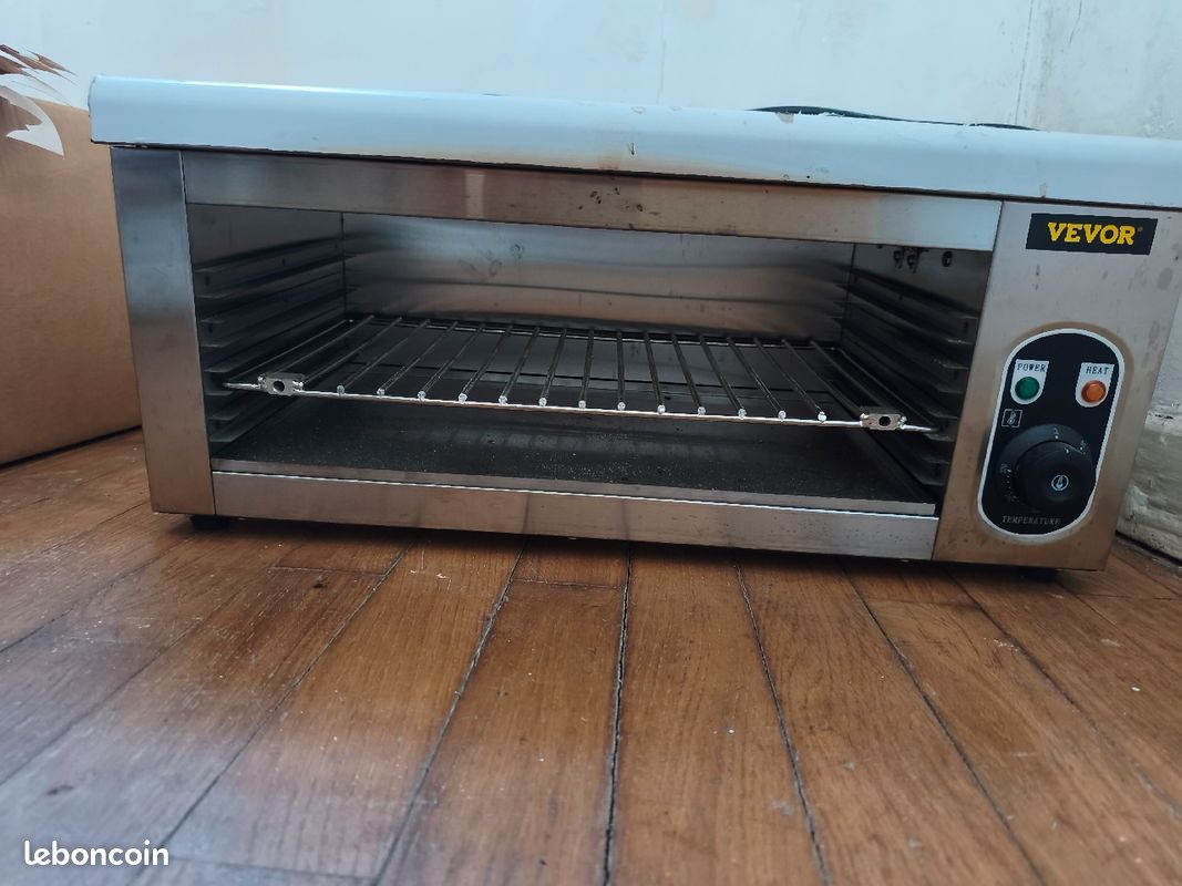 Four toaster pro (image 1)