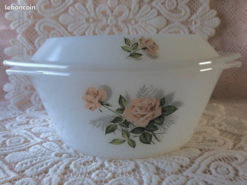 Cocotte Arcopal rose de France (image 1)