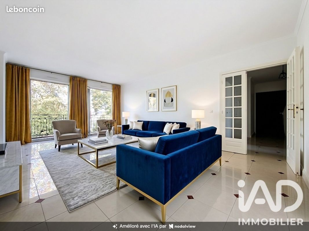 Appartement 7 pièces 133 m² · à Versailles · 133 m² · 870 000 €