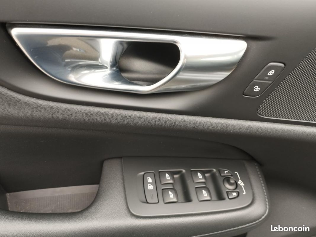 VOLVO V60 B4 Micro-Hybride Diesel - 197 - BVA Geartronic 2018 BREAK Start (image 9)