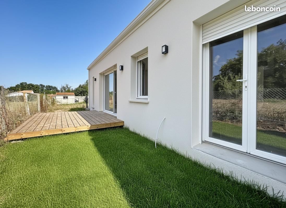 Maison 5 pièces 90 m² · à Rochefort · 90 m² · 298 500 €