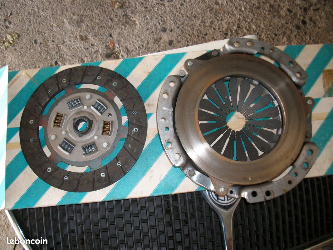 Embrayage peugeot 205 essence (image 2)