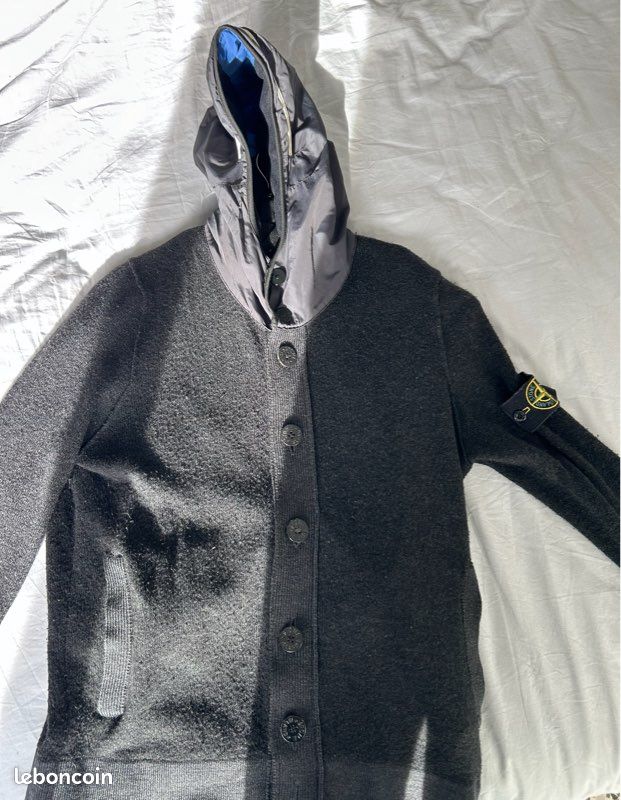 Gilet en laine Veste STONE ISLAND, taille M Vêtements