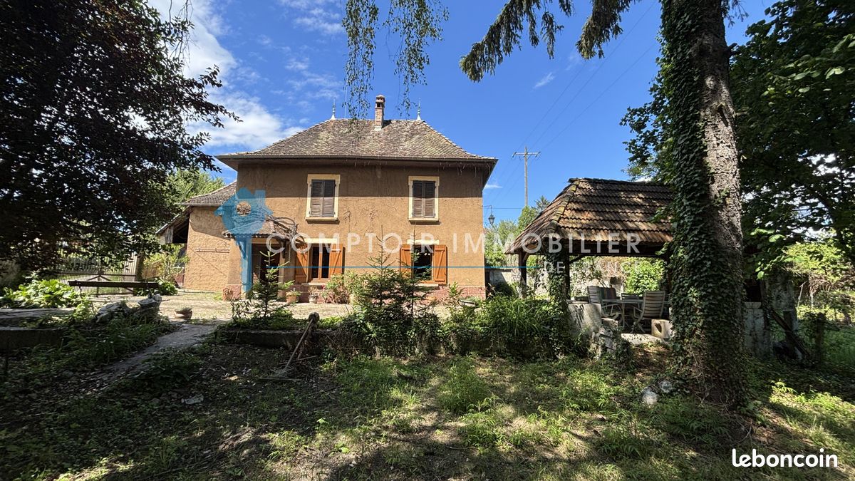 Maison 6 pièces 130 m² · à Les Avenières Veyrins-Thuellin · 130 m² · 250 000 €