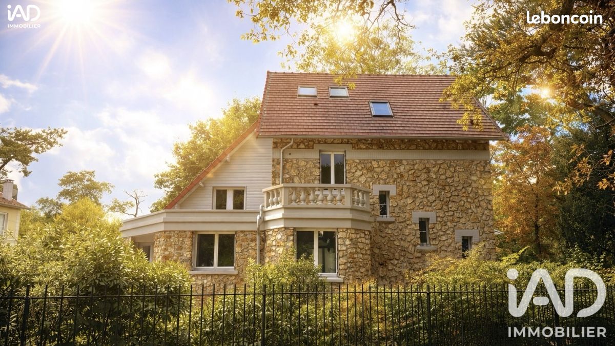 Maison 8 pièces 224 m² · à Maisons-Laffitte · 224 m² · 1 600 000 €