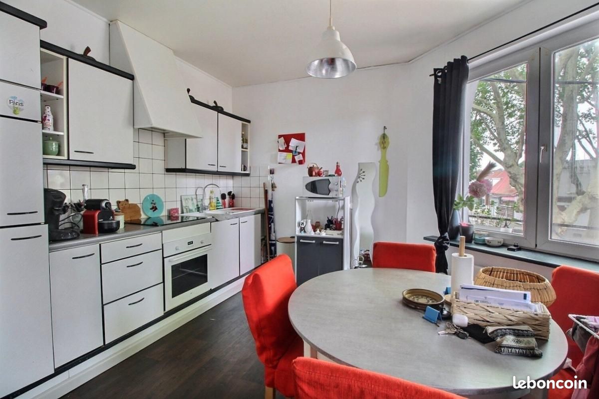 Local commercial 118 m² · à Mons-en-Baroeul · 118 m² · 260 000 €