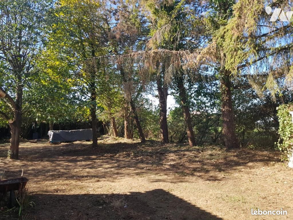 Terrain 660 m² · au Pallet · 660 m² · 98 440 €