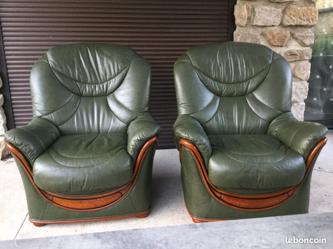 Fauteuil cuir vert (image 1)