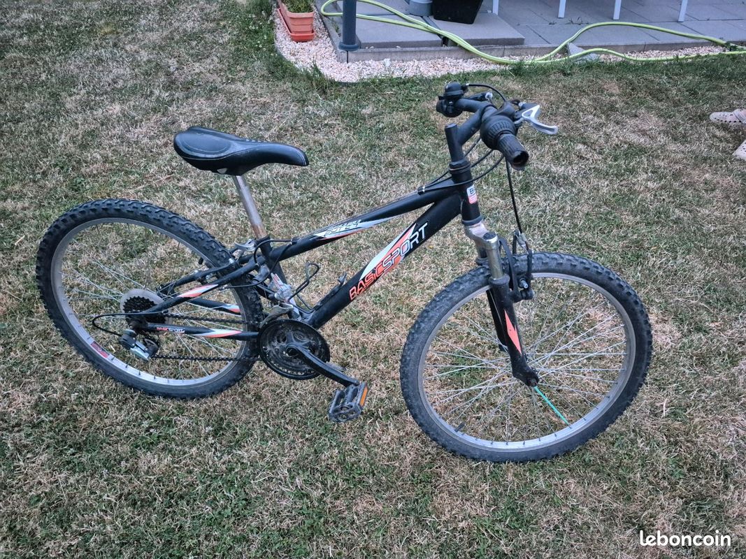 Vélo enfant 24" (image 1)