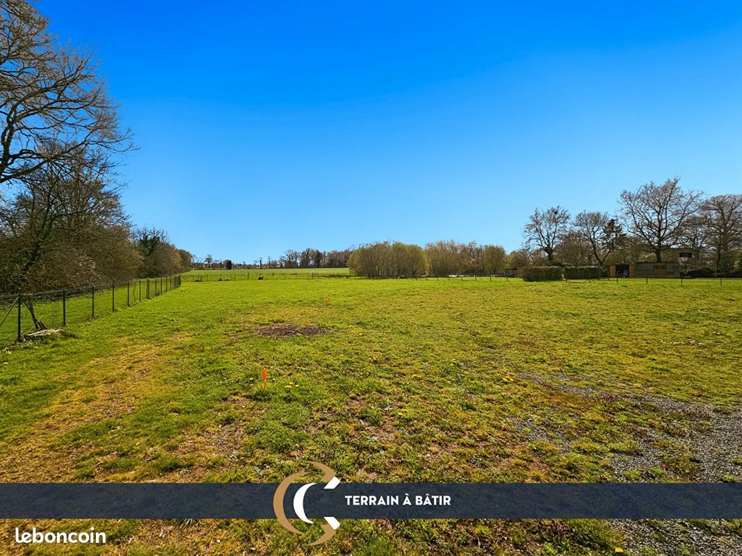 Terrain 1628 m² · à Vieux-Vy-sur-Couesnon · 1 628 m² · 76 300 €