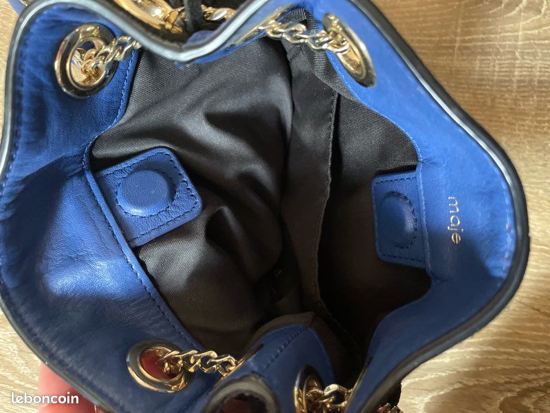 Bourse Maje en daim bleu noir neuve Accessoires Bagagerie