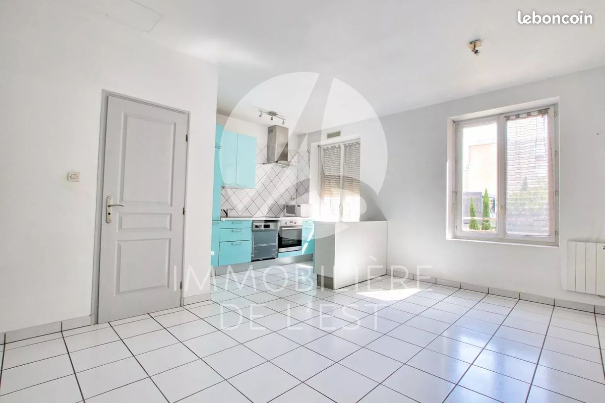 Appartement 3 pièces 57 m² · à Lyon · 57 m² · 250 000 €