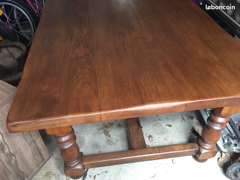 Table basse en chêne (image 1)
