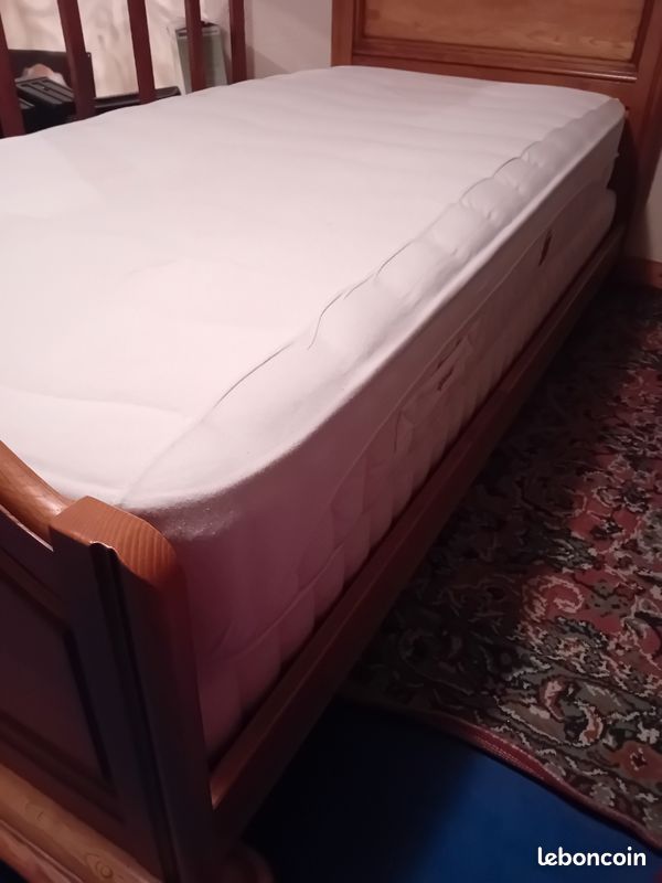 Lit chêne avec sommier et matelas (image 7)