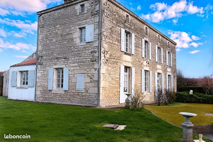 Maison 8 pièces 186 m²