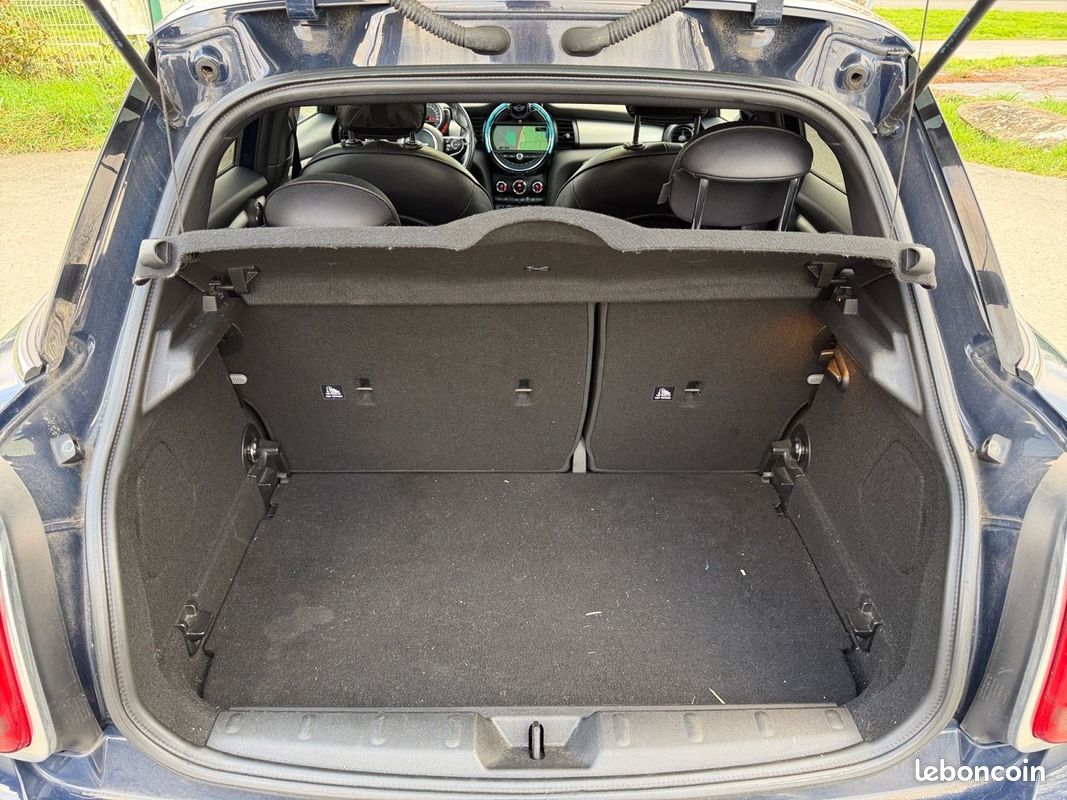 MINI COOPER SD 2.0 170 ch Pack Red Hot Chili - Toit Ouvrant - Camera de recul - Suivi Complet (image 13)