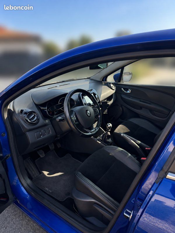 Clio IV Intens 1.2 Tce 120 (image 3)