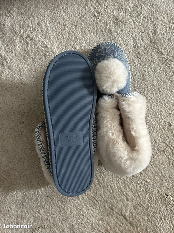 Oysho Slippers Pantoufles Oysho Chaussons Oysho Chaussures