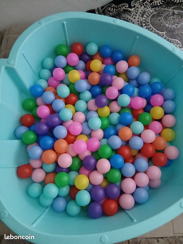 Balles en plastique pour piscine de balles (image 1)