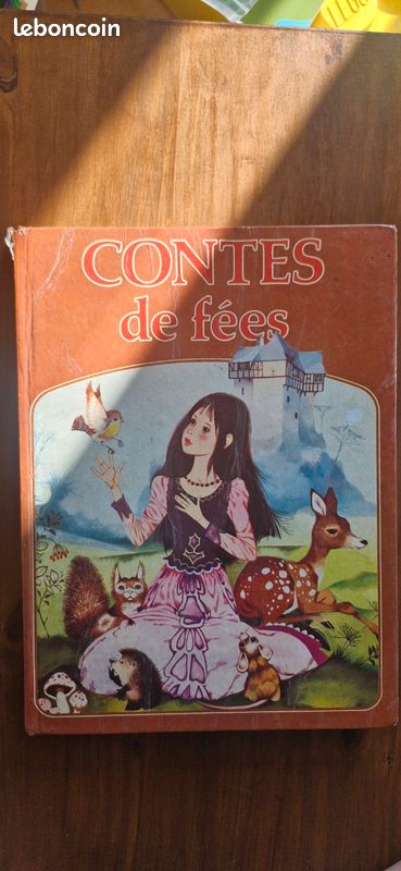 Lot de 3 livres - "Les plus belles histoires", "Raconte-moi" et "Contes de fées" (image 10)