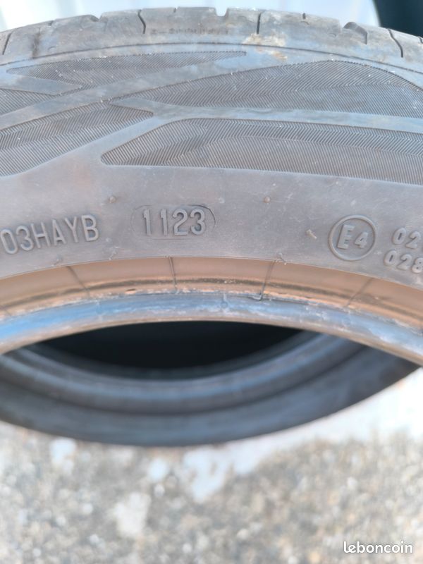 Pneus Continental 205 55 17 (image 3)