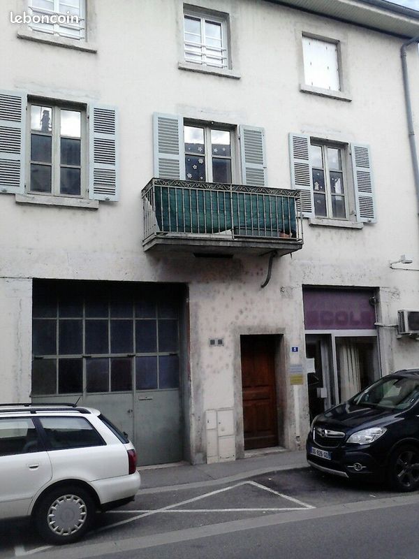 Appartement 4 pièces 117 m² · à Lagnieu · 117 m² · 754 €/mois