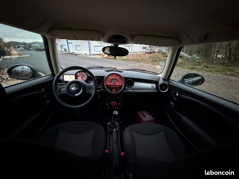 Mini Cooper One 1.6 D 90 Cv (image 3)