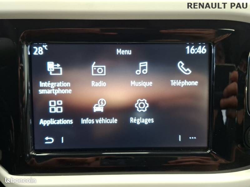 Renault Twingo III E-Tech Equilibre (image 30)